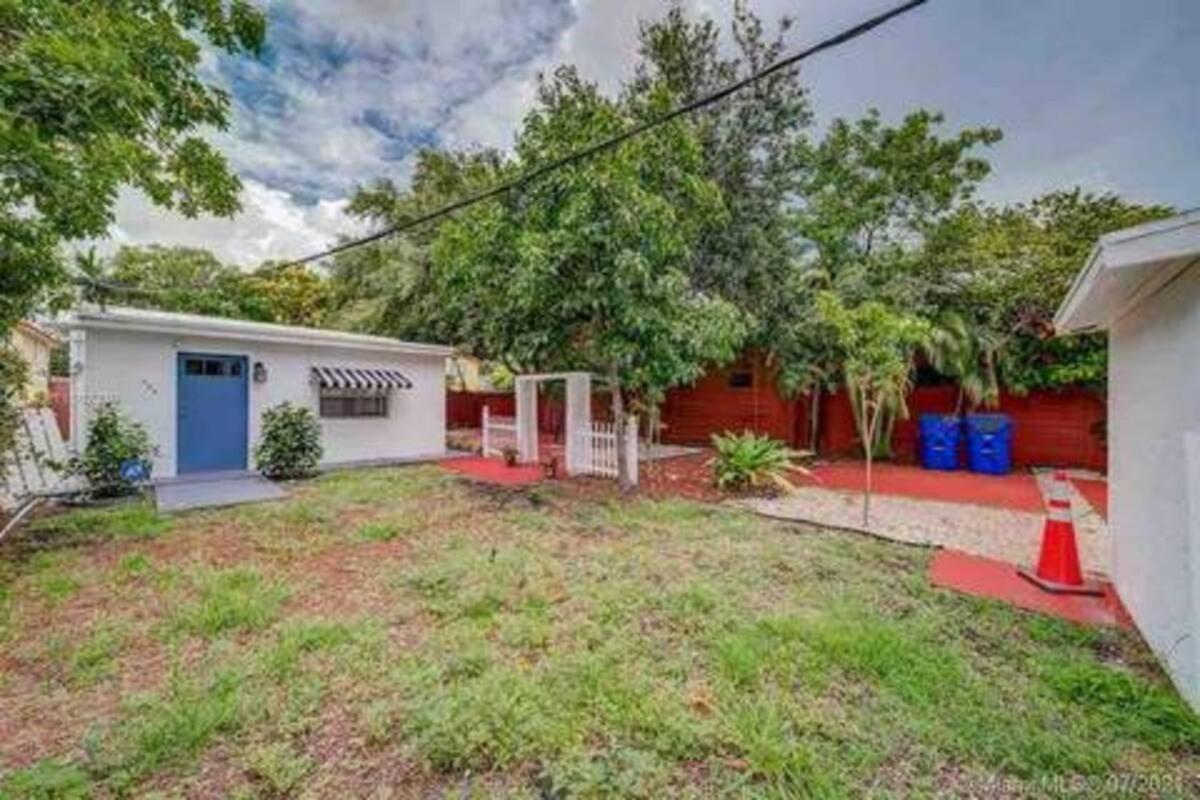 Habitación en casa particular Cozy In Cute House, Close To Airport - Free Parking Miami